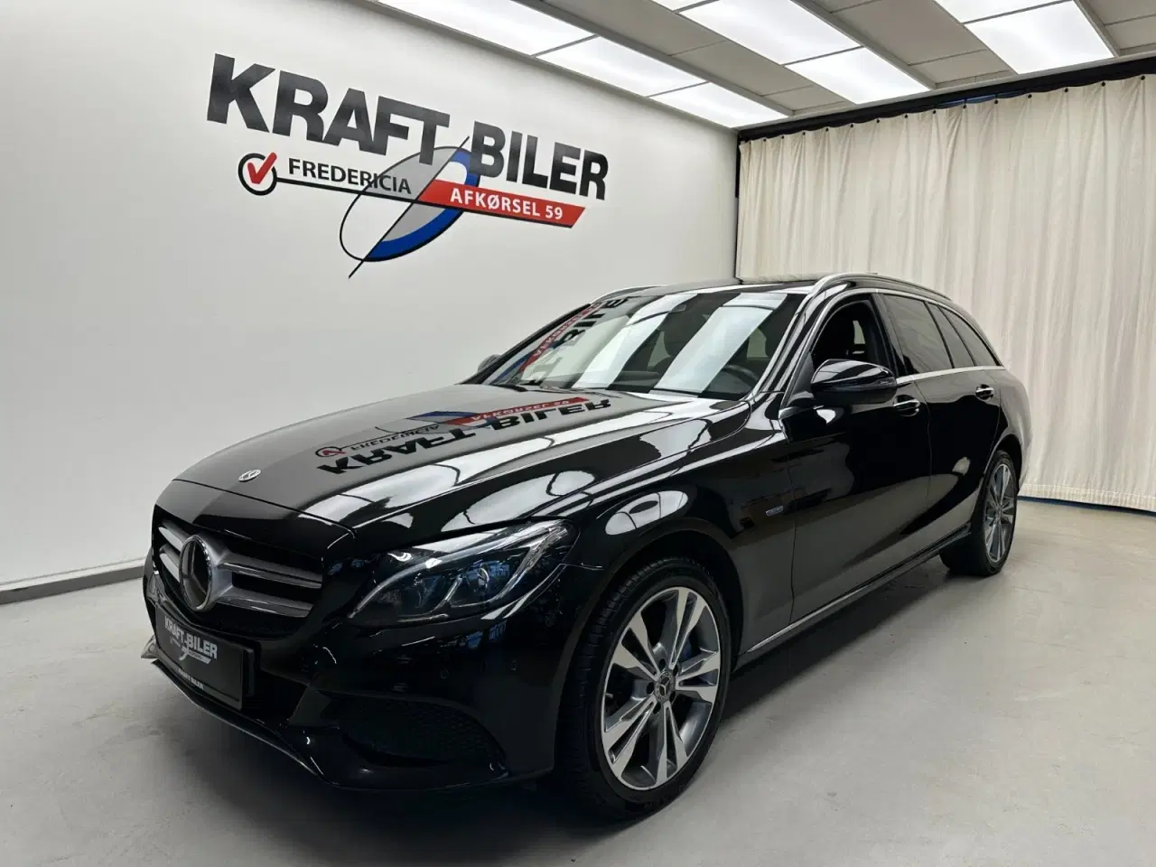 Billede 1 - Mercedes C350 e 2,0 Avantgarde stc. aut.