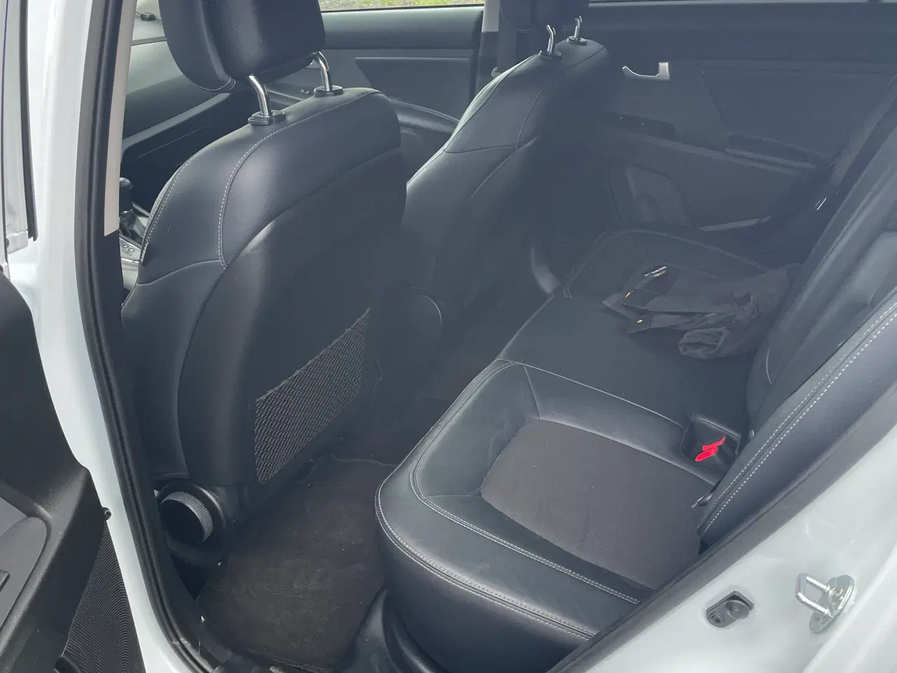 Billede 8 - Kia SPORTAGE 2.0 5-DØRS AUT.