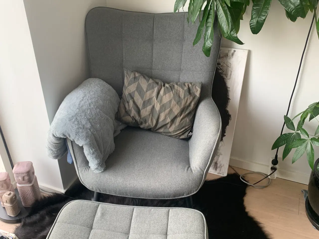 Billede 1 - Lænestol med skammel