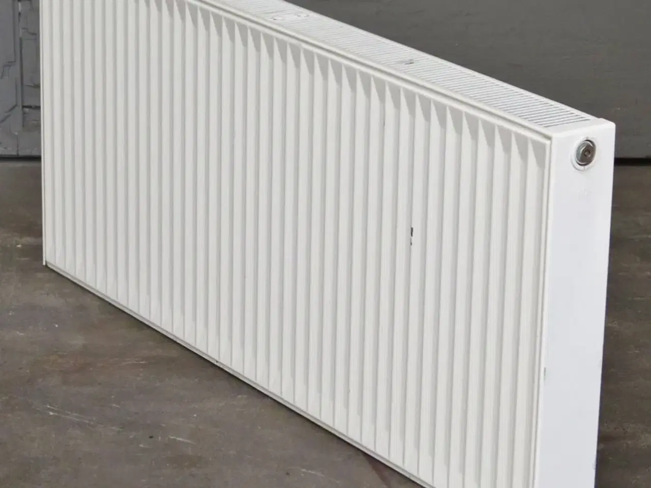 Billede 2 - Radiatorer 100x55x10 cm 7 styk