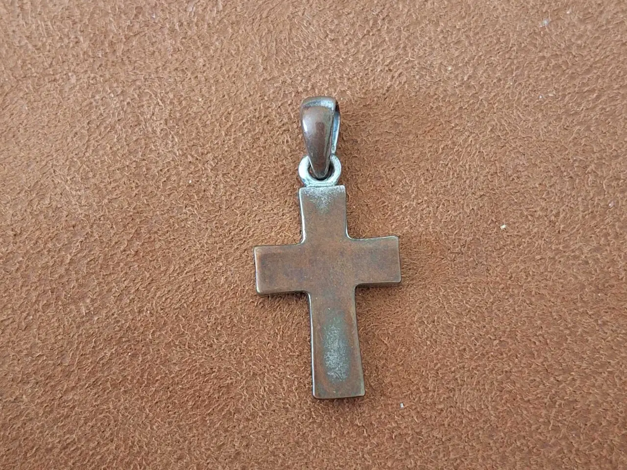 Billede 3 - Kors med perlemor 