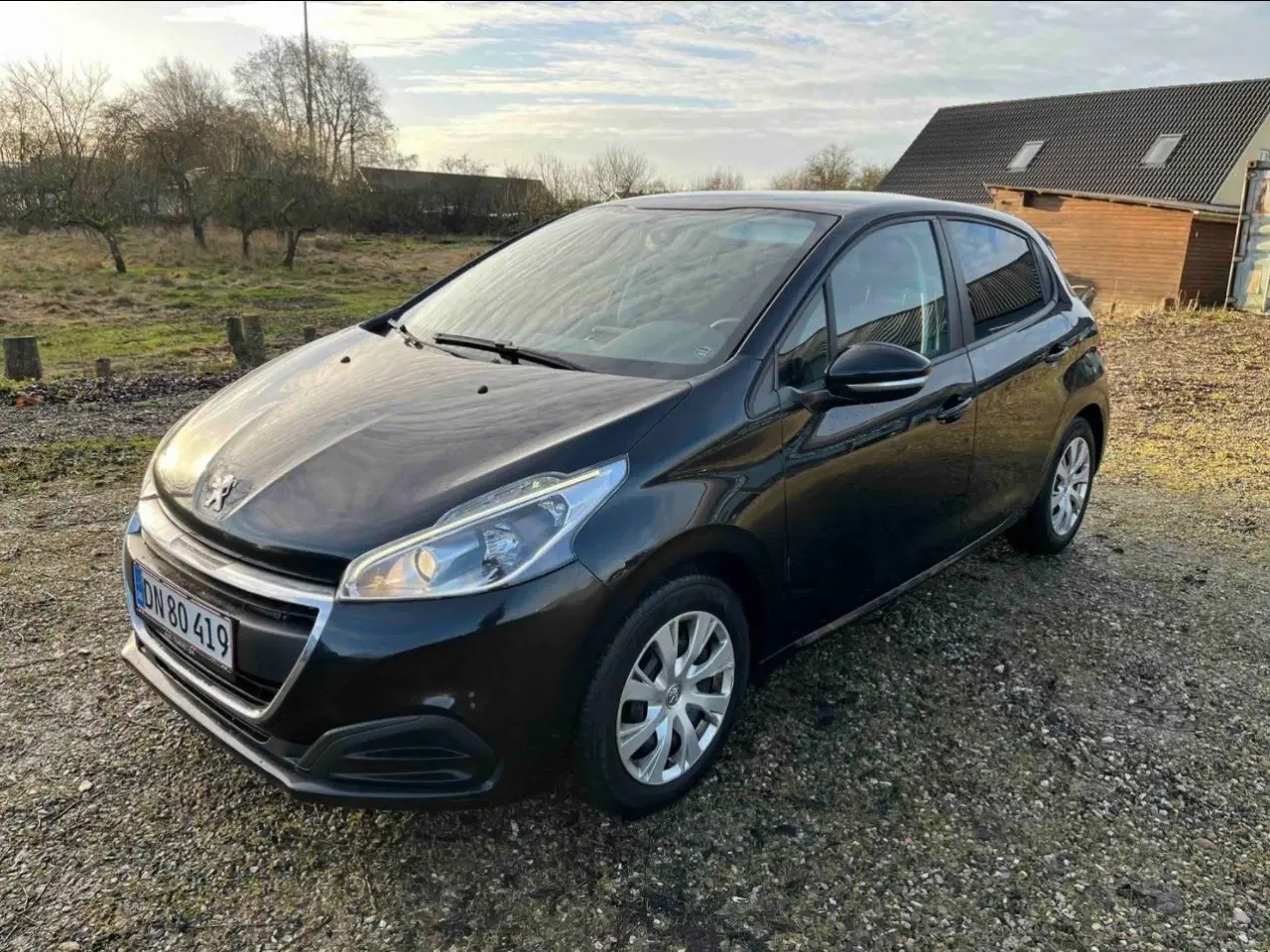 Billede 1 - PEUGEOT 208 til salg 
