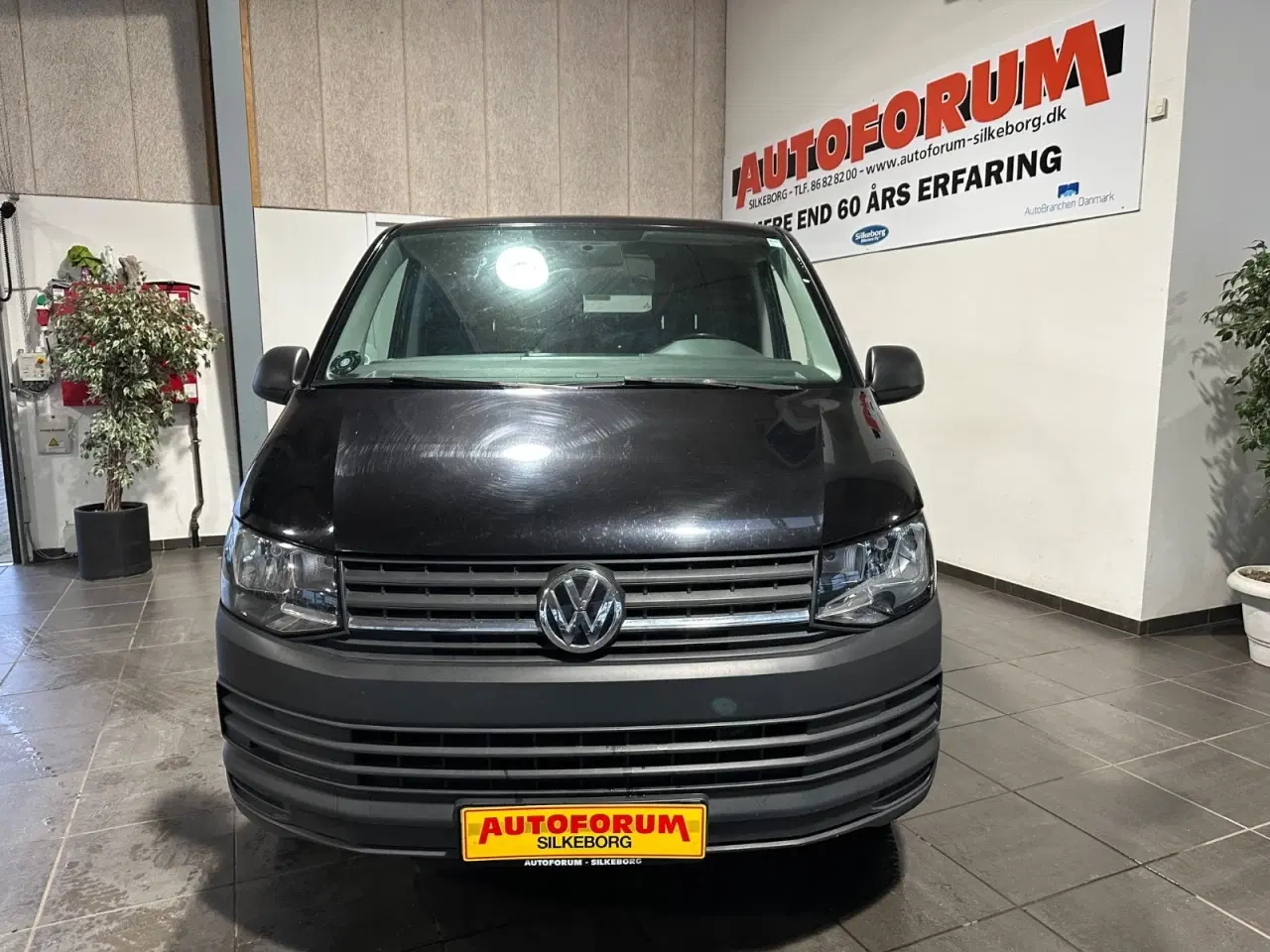 Billede 2 - VW Transporter 2,0 TDi 180 Kassevogn DSG lang