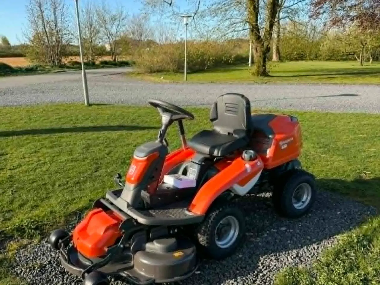 Billede 1 - Husqvarna R214Ts havetraktor 