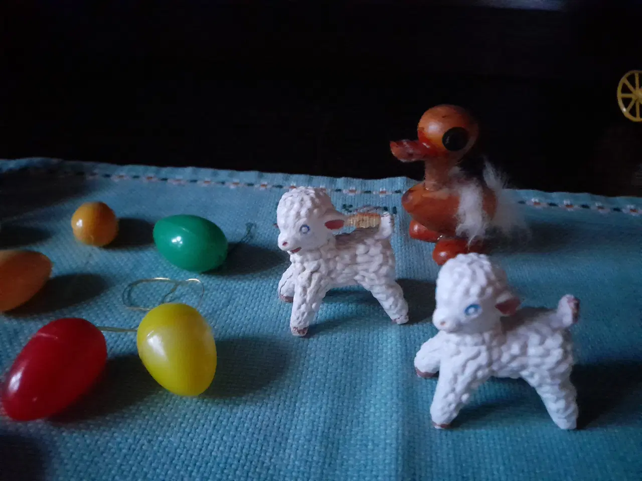 Billede 2 - Retro påskepynt (18 dele).