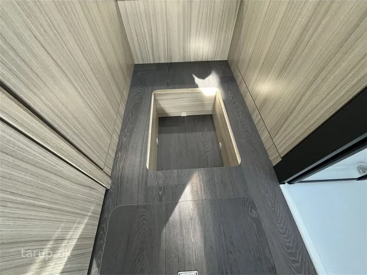 Billede 19 - 2026 - Sun Living S 75 SL Aut. 165 HK KAMPAGNEPAKKE – ALT DETTE FÅR DU MED! 🚐✨ - 165 hk med automatgear, Adaptiv fart pilot.......