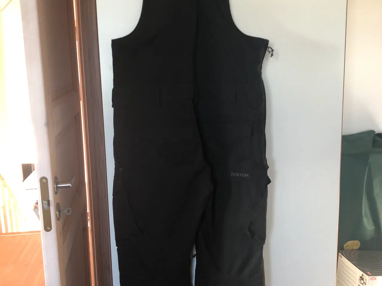 Billede 2 - Burton skibukser (snowboard) m/seler, large