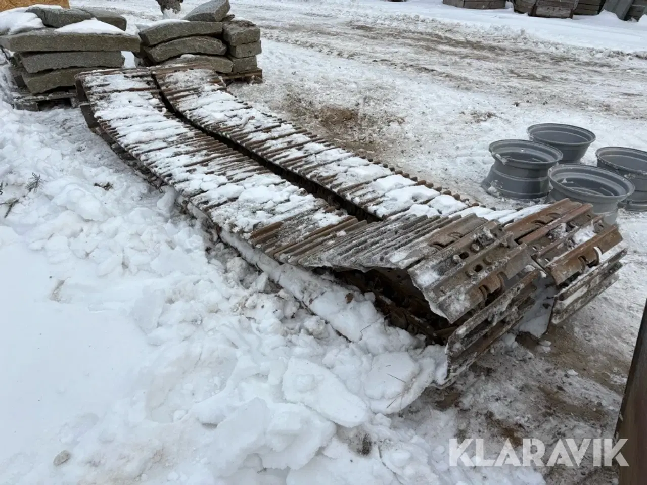 Billede 3 - Larvebånd til Hitachi ZX130 2 styk