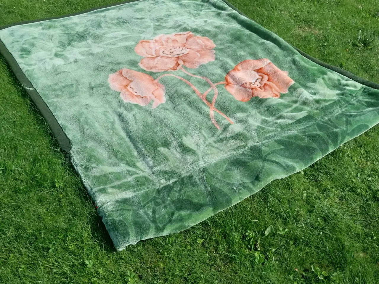 Billede 5 - Luxus tæppe 210 x 190 cm