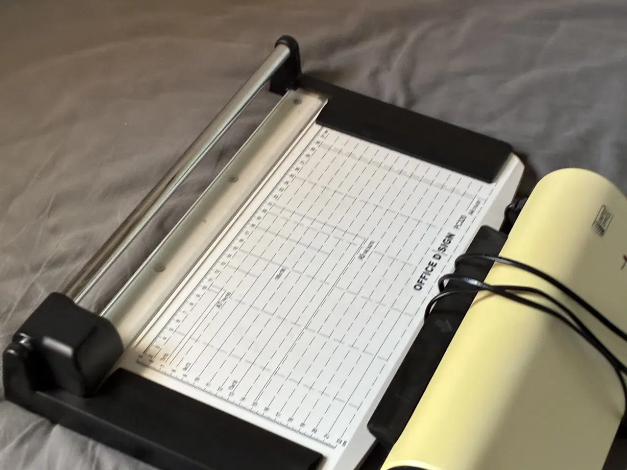 Billede 1 - Laminerings og afskæring 