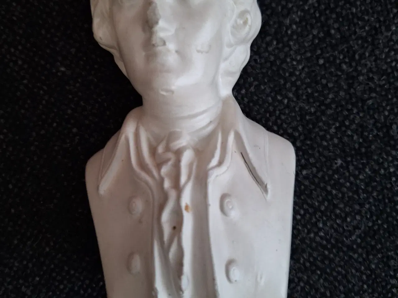 Billede 1 - Mozart i marmor. Højde 14 cm.