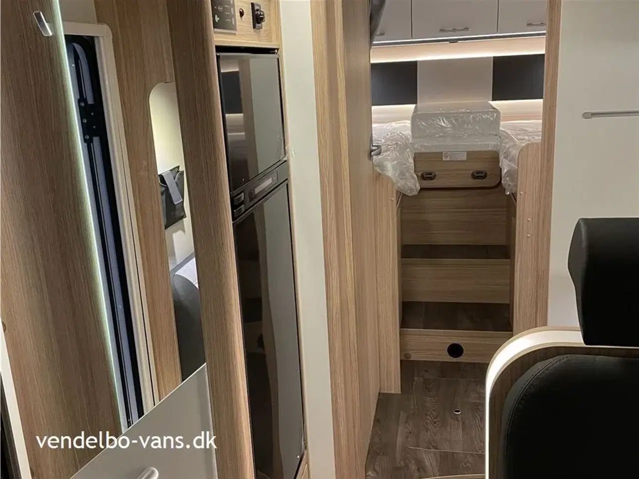 Billede 17 - 2023 - SunLight T 68 Adventure Edition   Enkeltsenge og stor garage - AUT. GEAR