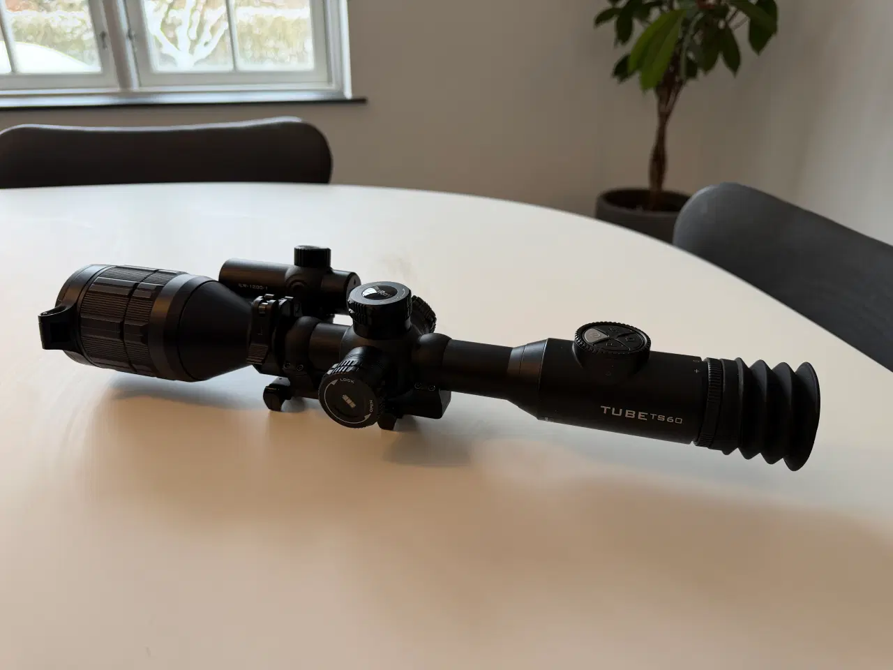 Billede 4 - Flagskibet fra INFIRAY