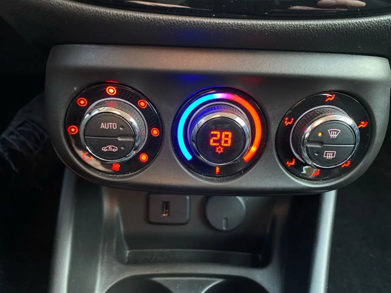 Billede 15 - Opel Corsa 1,4 ECOTEC Impress 90HK 5d