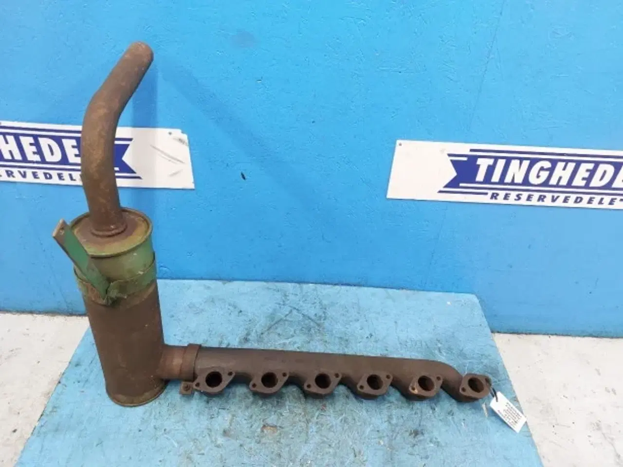 Billede 10 - John Deere 955 Udstødningsmanifold AZ20007
