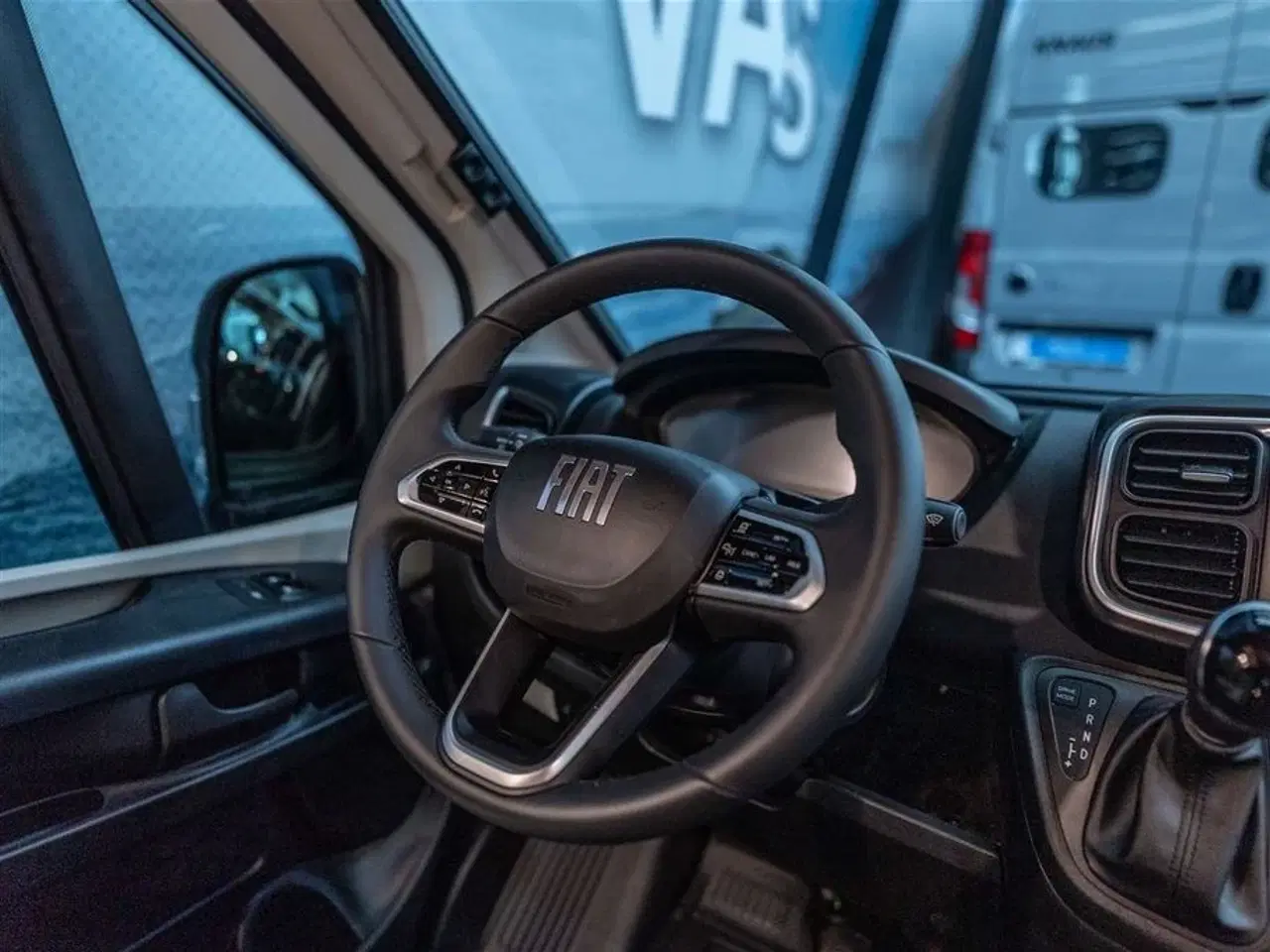 Billede 36 - 2026 - Knaus Boxlife 600 ME Platinum Selection   van under 6 meter med langsgående seng