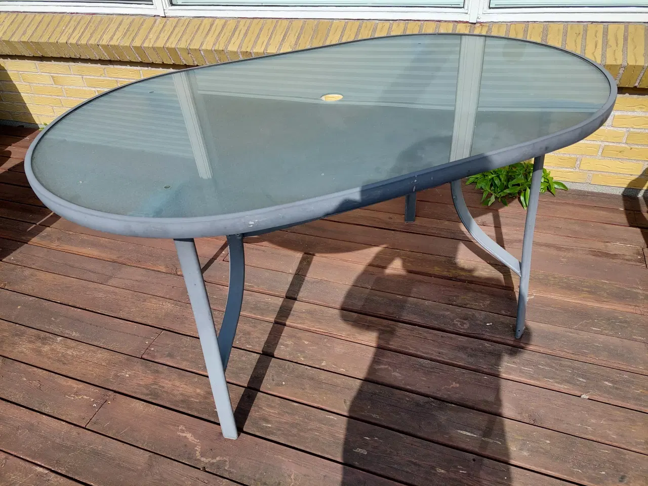Billede 1 - Havebord 