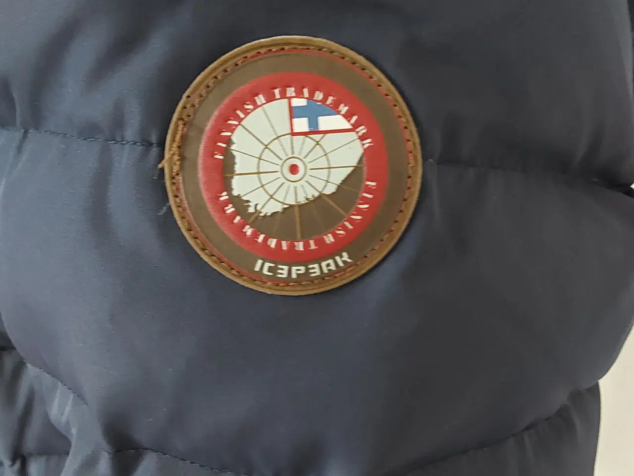 Billede 3 - Dunfrakke Icepeak med aftagelig hætte str. 38