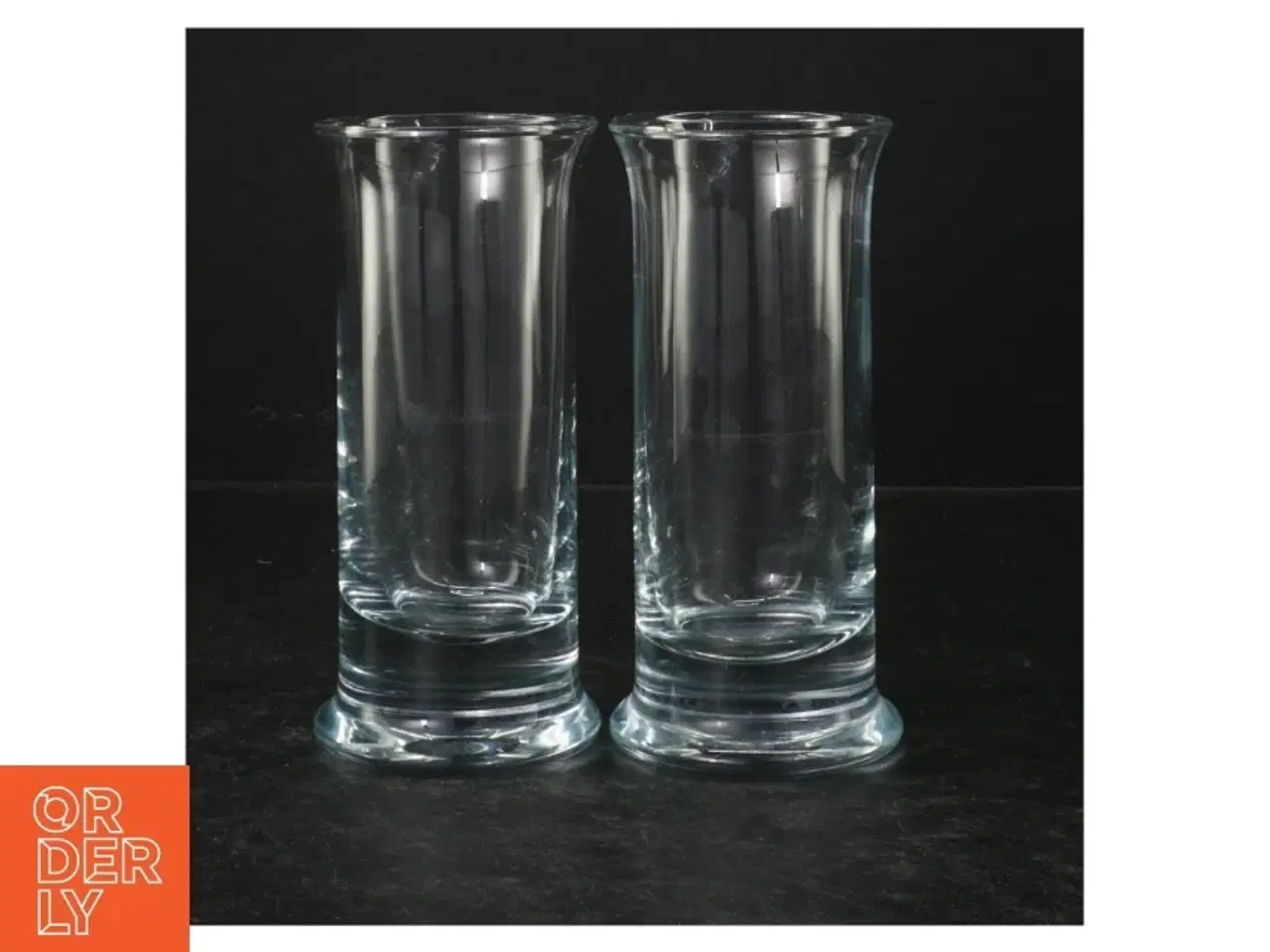 Billede 1 - Sæt af to klare drikkeglas (str. Ø. 7 cm. længde, 16 cm)