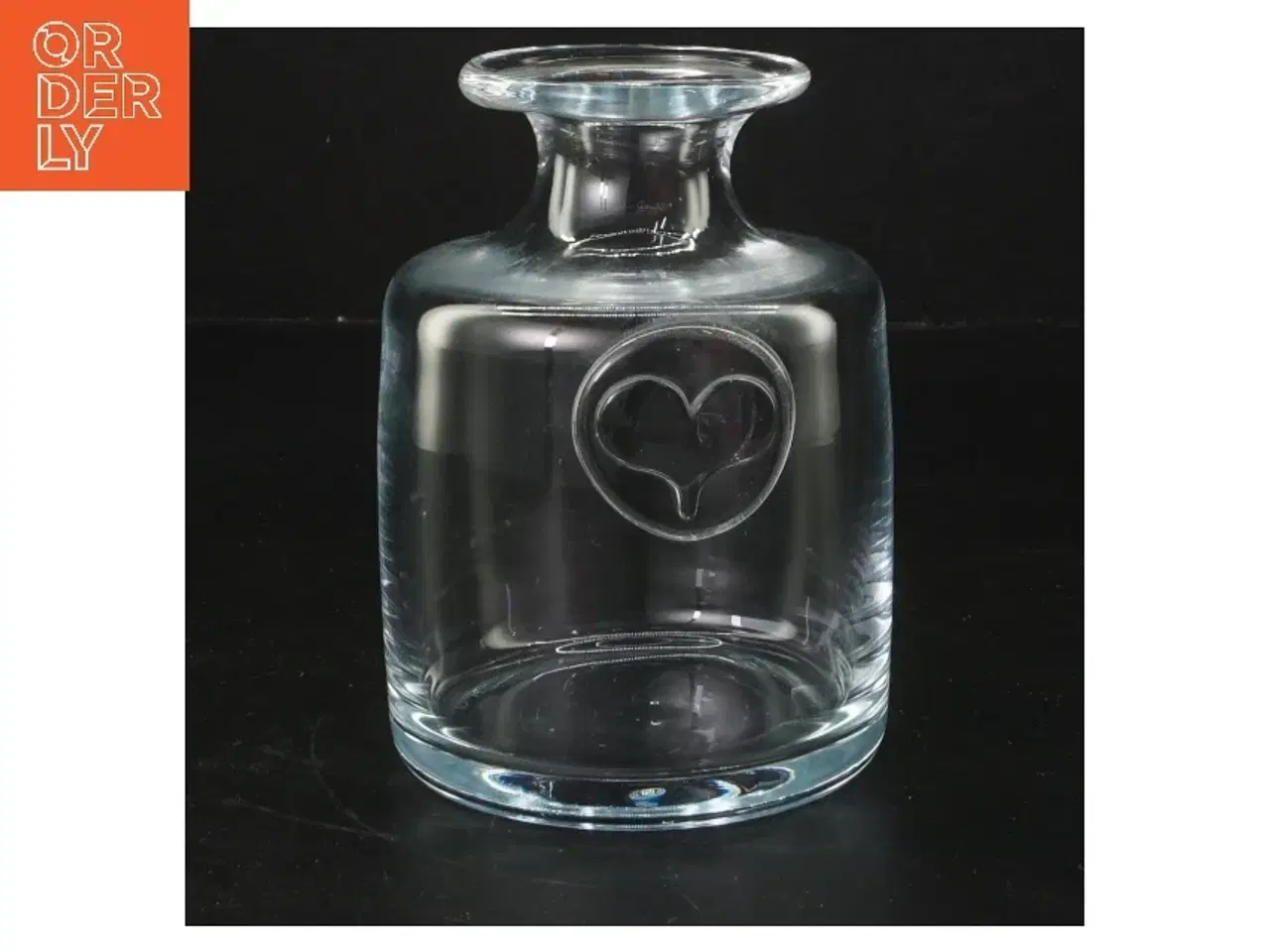 Billede 1 - Glasvase med hjerte (str. 13 cm)