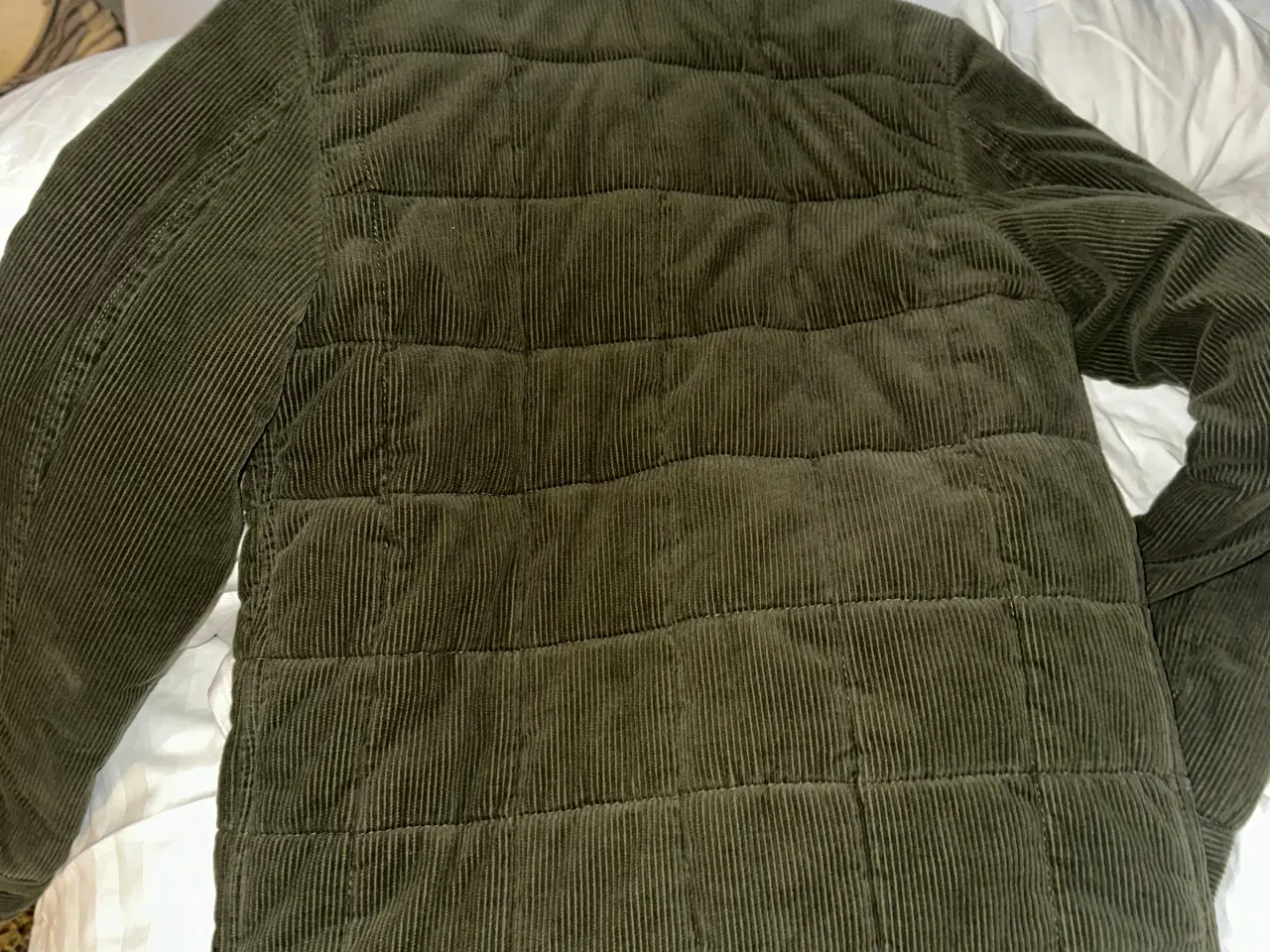 Billede 4 - J. Lindeberg jakke helt ny i fløj stof str s