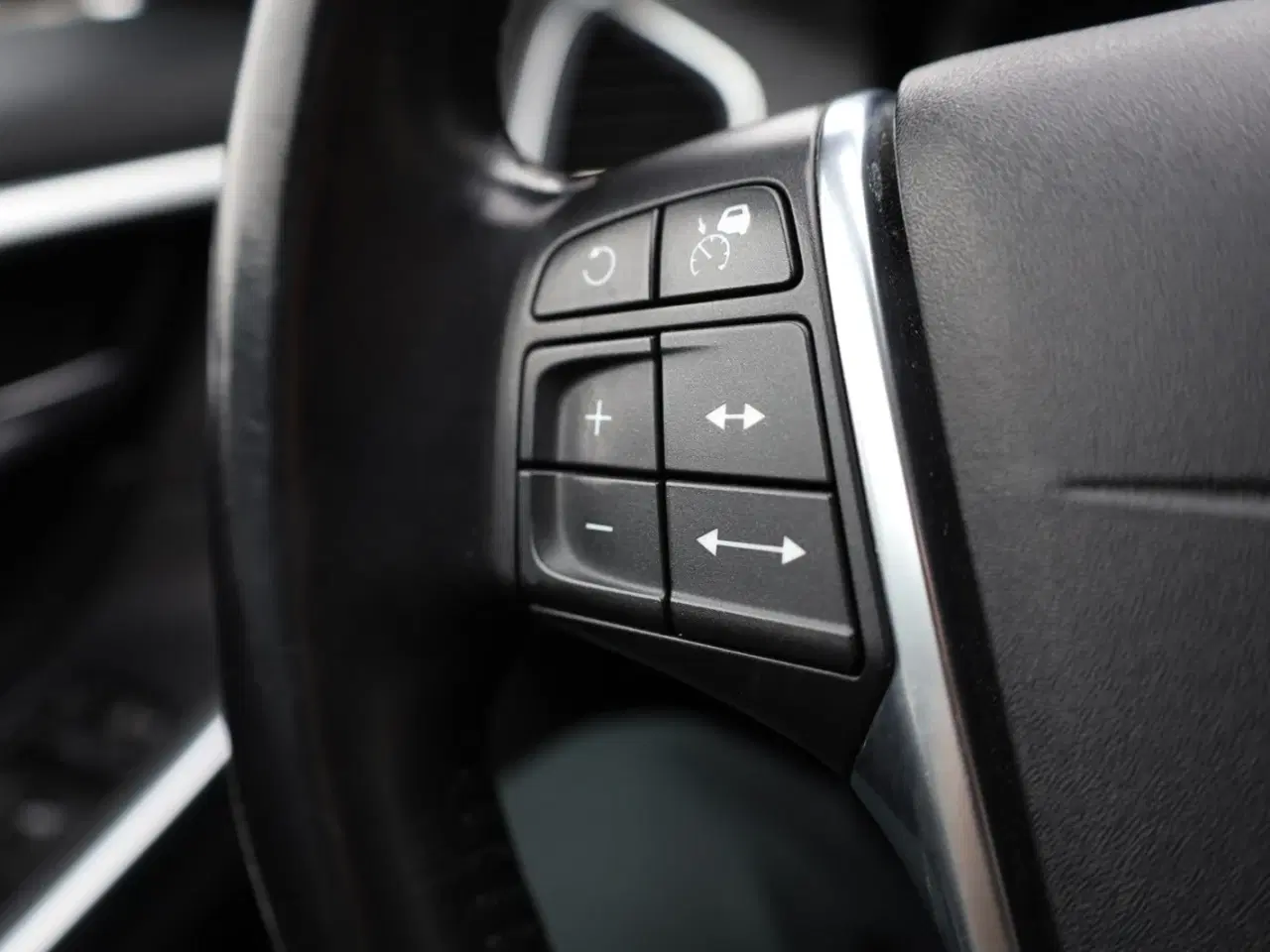 Billede 5 - Volvo XC60 2,4 D5 215 Summum aut. AWD