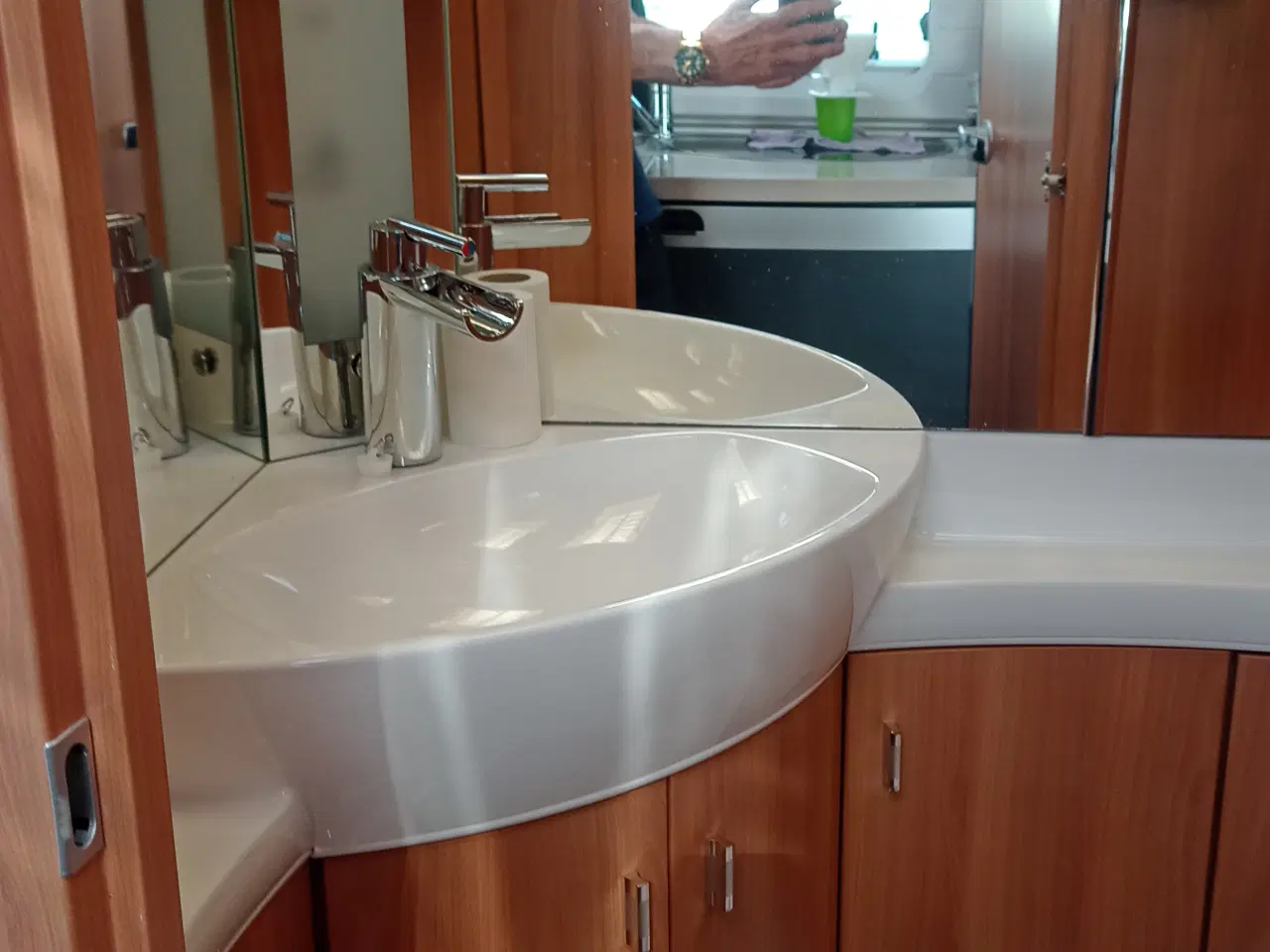 Billede 11 - Campingvogn Hobby 440SF de luxe