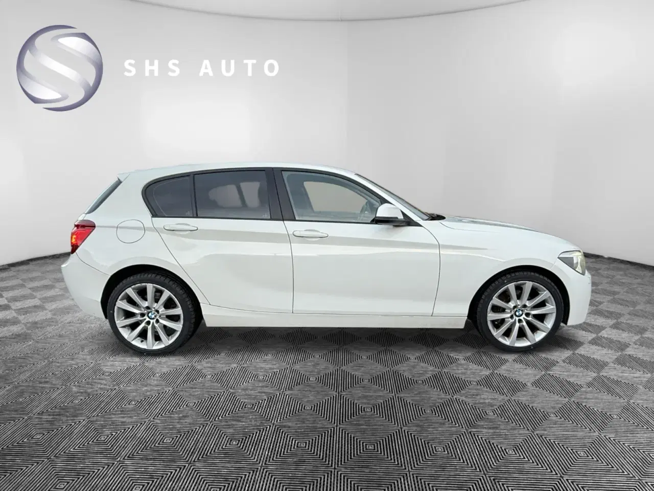 Billede 4 - BMW 120d 2,0