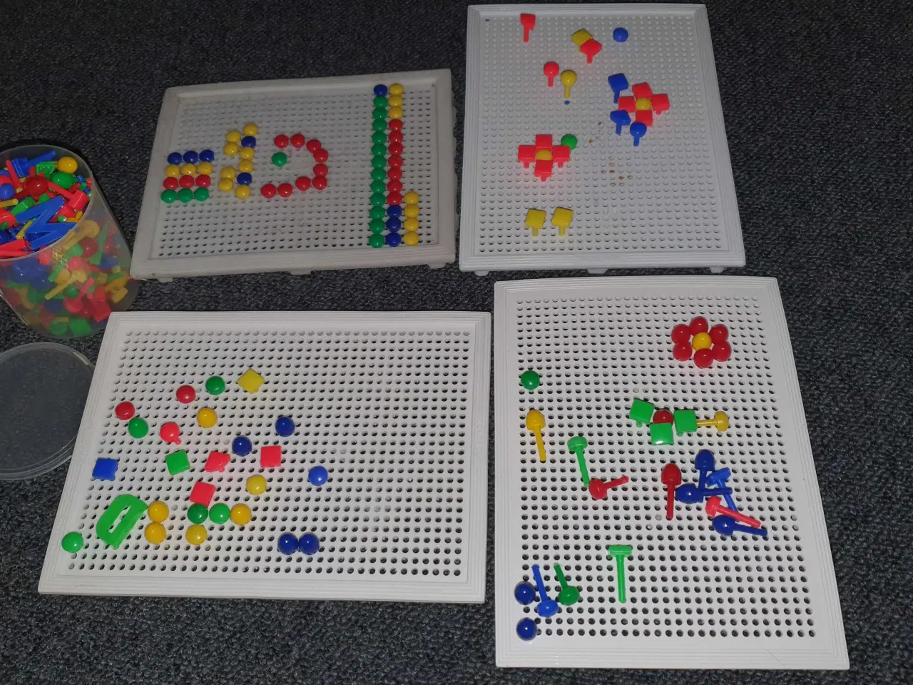 Billede 2 - Stift mosaik  / hulplade