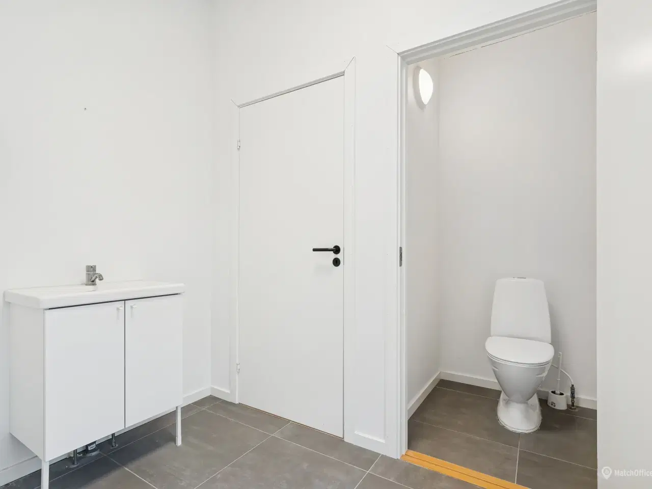 Billede 11 - Flot butikslokale tæt på metro og strand