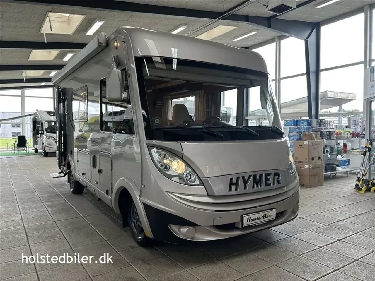 Billede 1 - 2011 - Hymer Hymermobil 544   VILD velholdt - 8 siddepladser - meget udstyr.