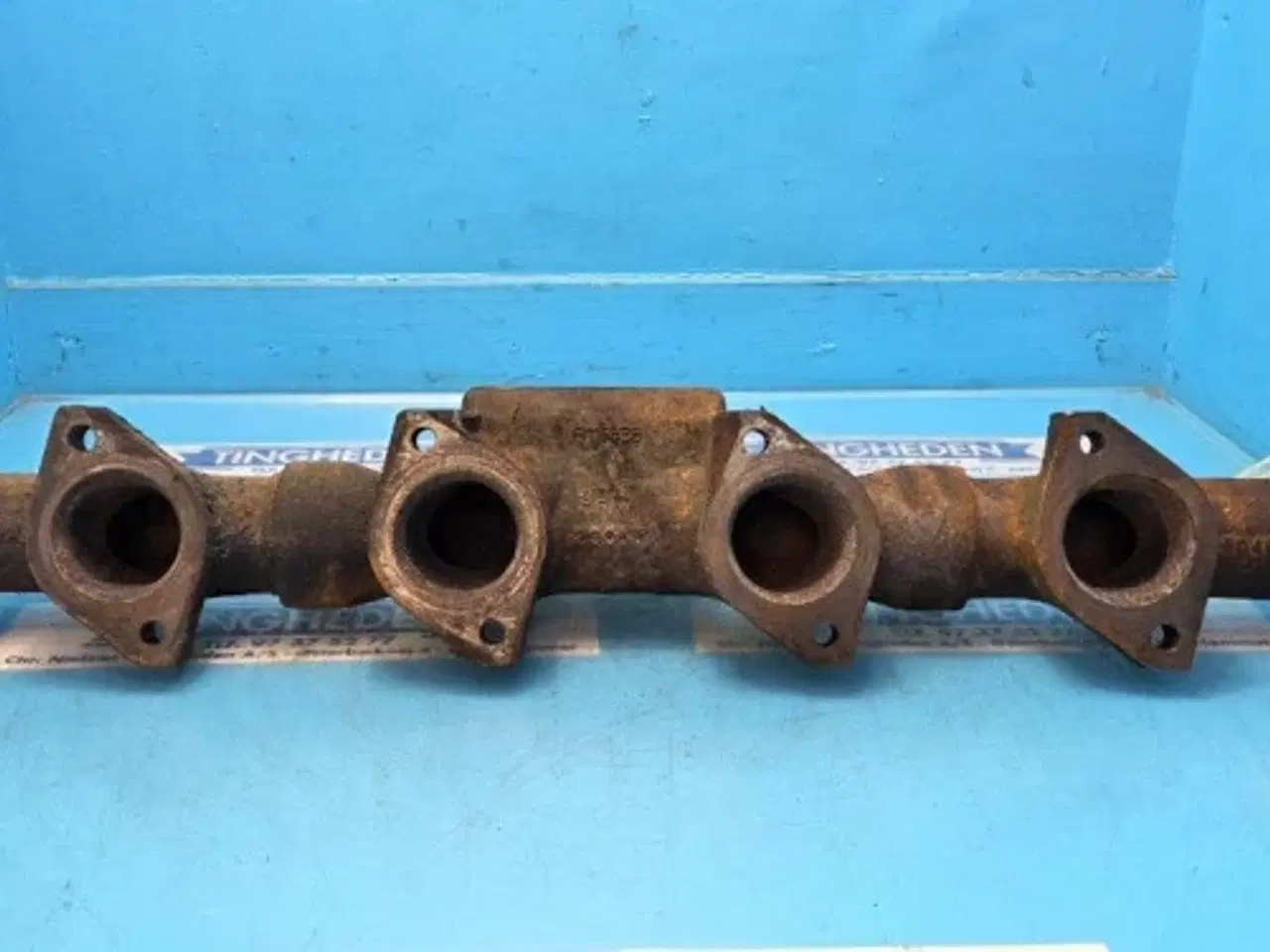 Billede 13 - John Deere 6125HZ001 Udstødningsmanifold R116838
