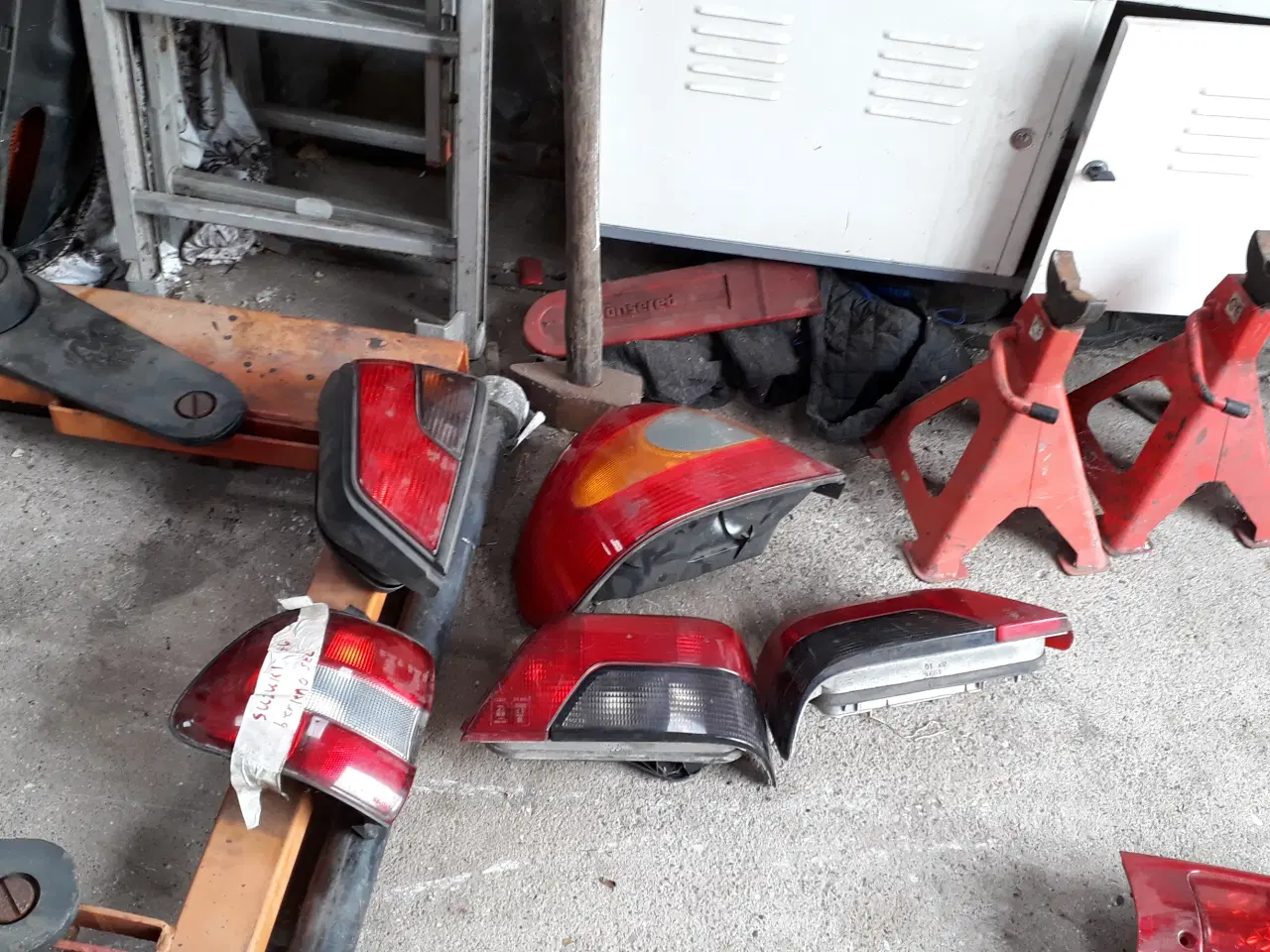 Billede 13 - Varevogne. For og baglygter, og spejle, 1995-2010