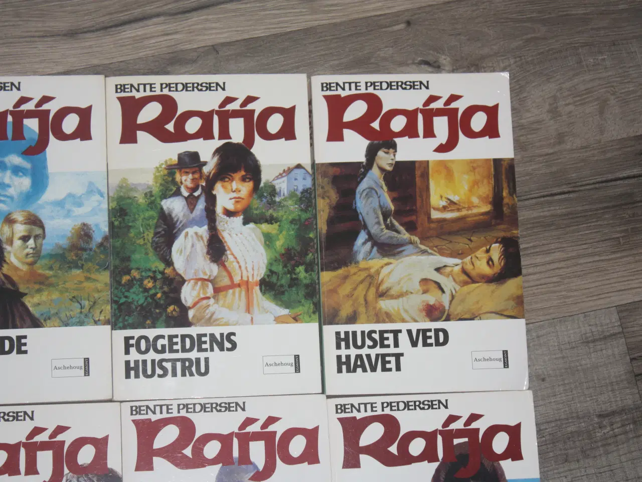 Billede 3 - Raija bøger af Bente Pedersen