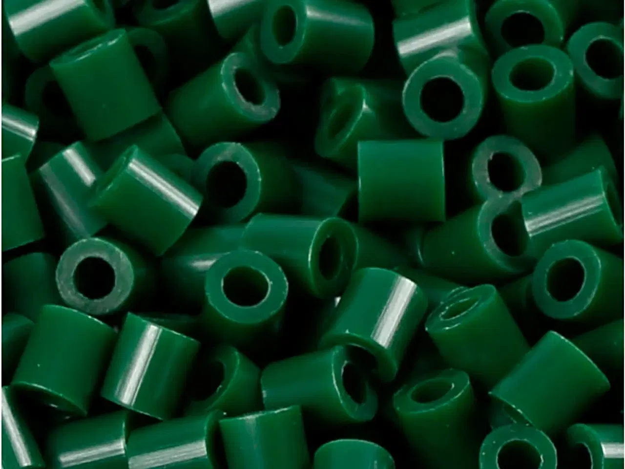 Billede 1 - PhotoPearls Mørk Grøn 5x5 mm - 6000 stk.