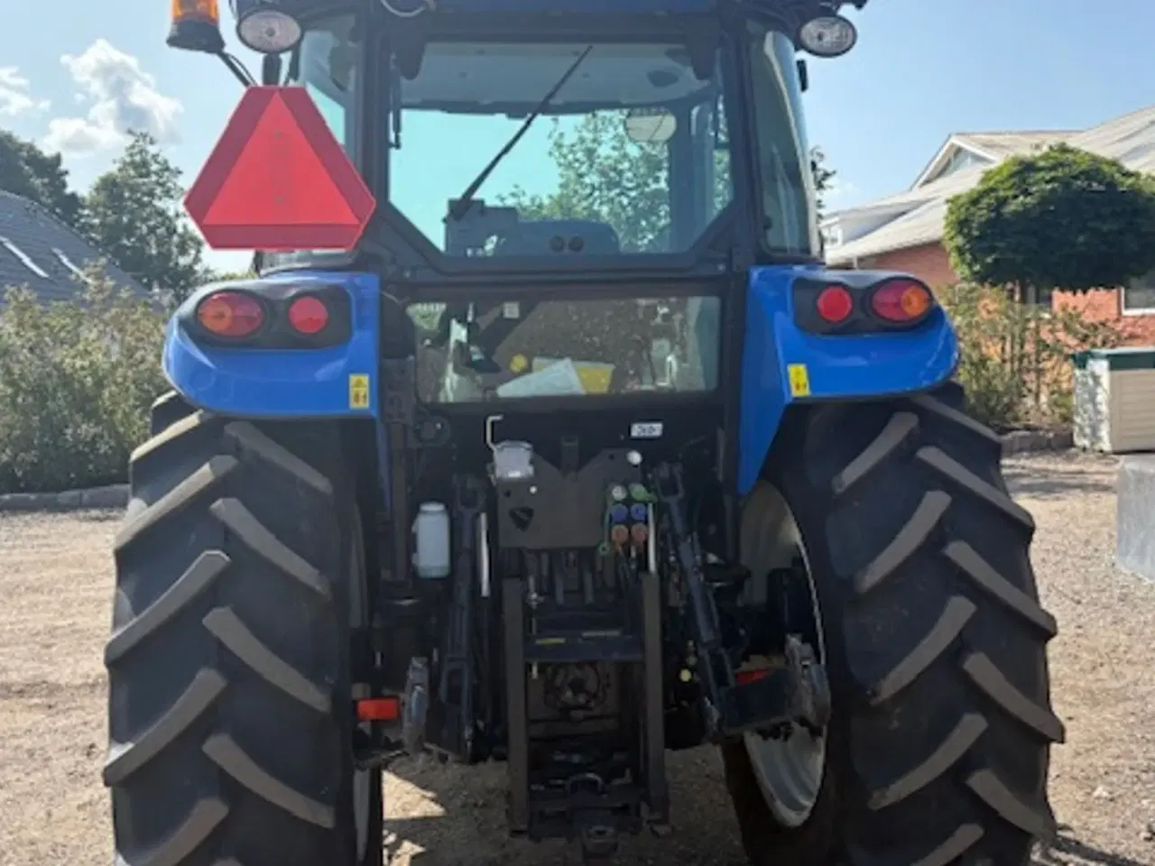 Billede 13 - New Holland T5.95 MED FRONTLIFT + MASSER AF OLIEUDTAG.