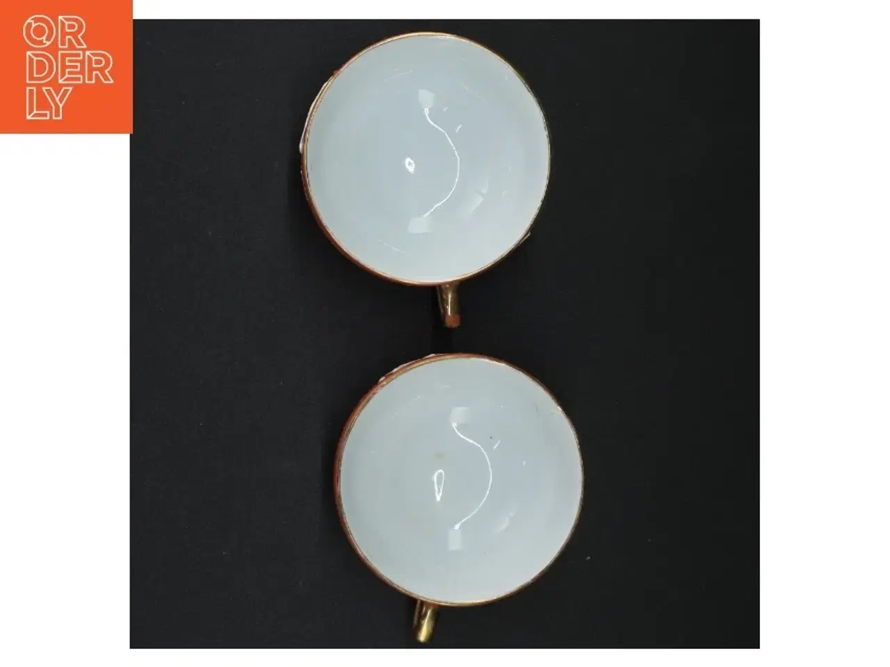 Billede 2 - Kopper med drage design (str. 8,5 x 4,5 cm)