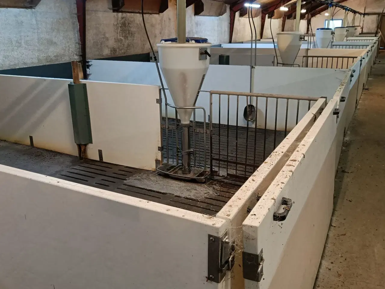 Billede 2 - - - - Inventar