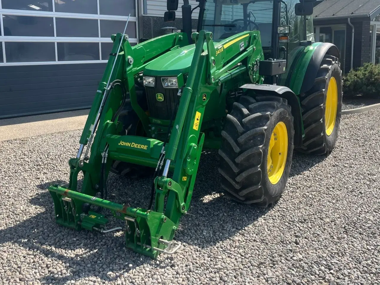 Billede 8 - John Deere 5115M Med frontlæsser, som ny