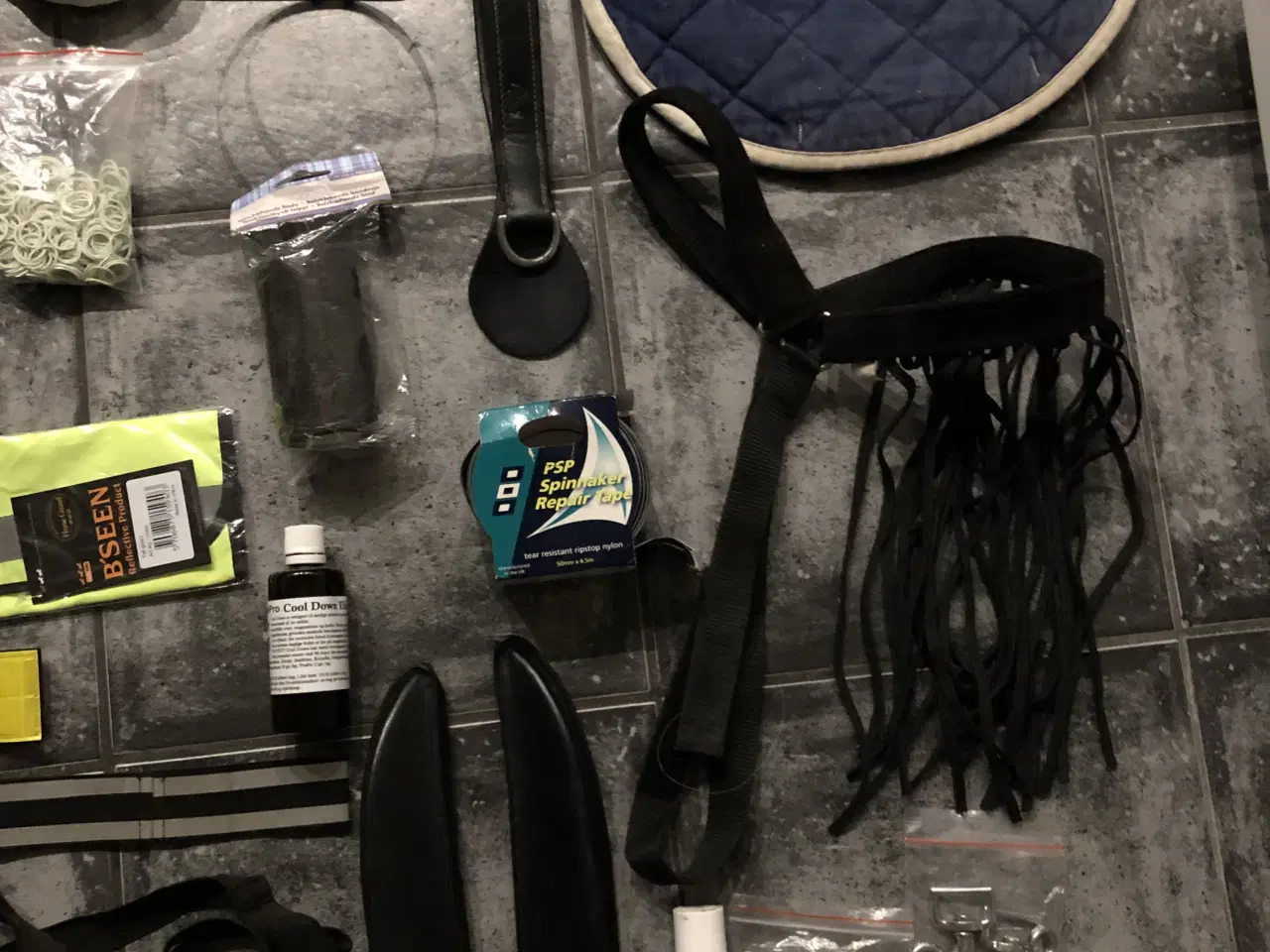 Billede 3 - Kæmpe blandet rideudstyrs pakke sælges