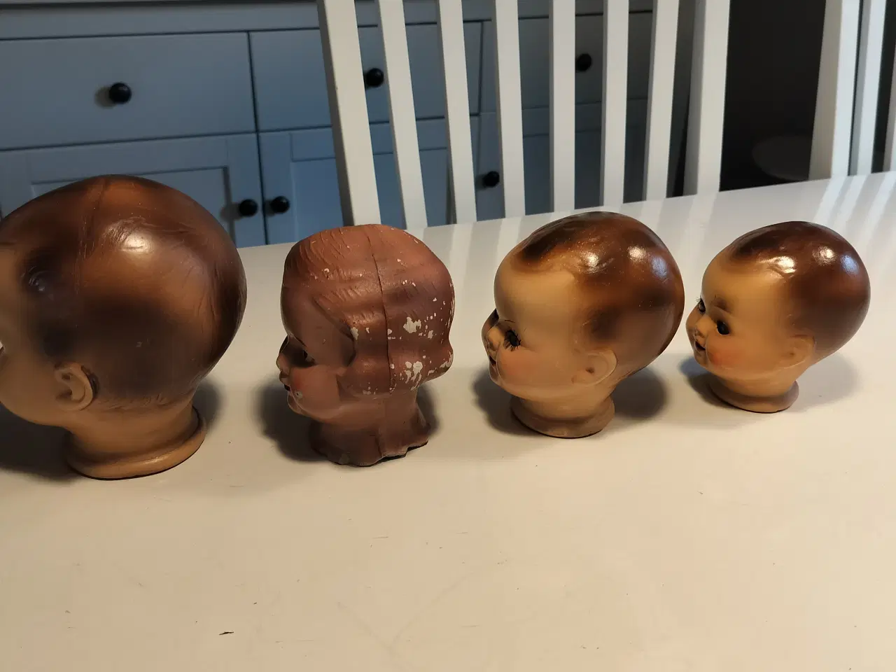 Billede 3 - Gamle porcelæns dukke hoveder