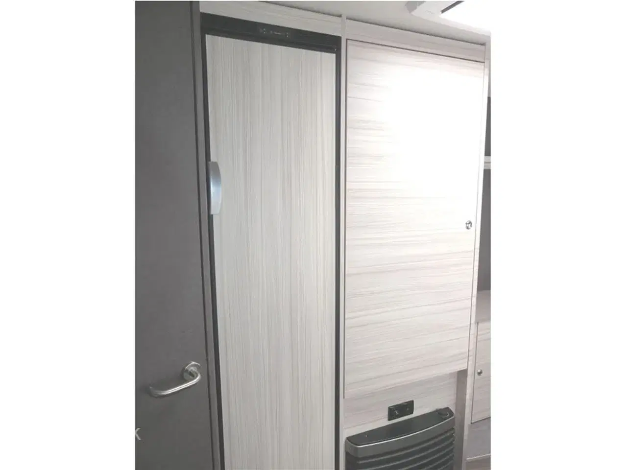 Billede 11 - 2023 - Dethleffs C'joy 420 QSH   Fin let lille rejsevogn med god plads fra Hinshøj Caravan A/S