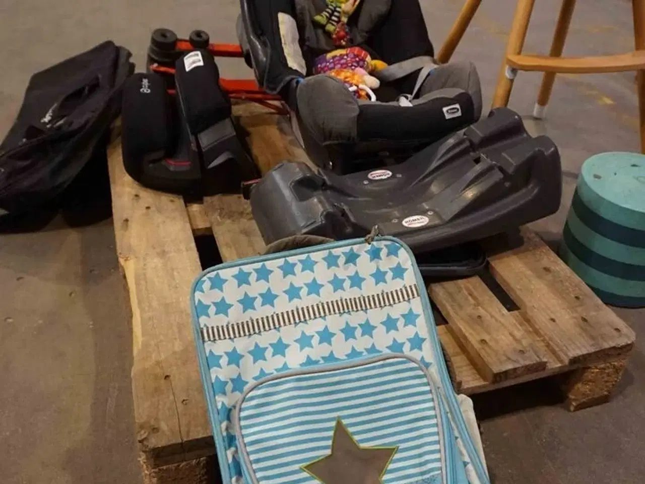 Billede 4 - Diverse børneudstyr (MOMSFRI)