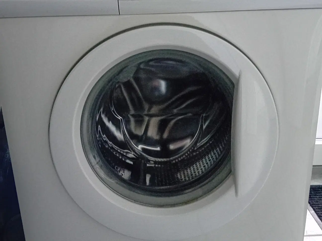 Billede 2 - Vaske søjle. Vaske maskine. Tørretumbler. 