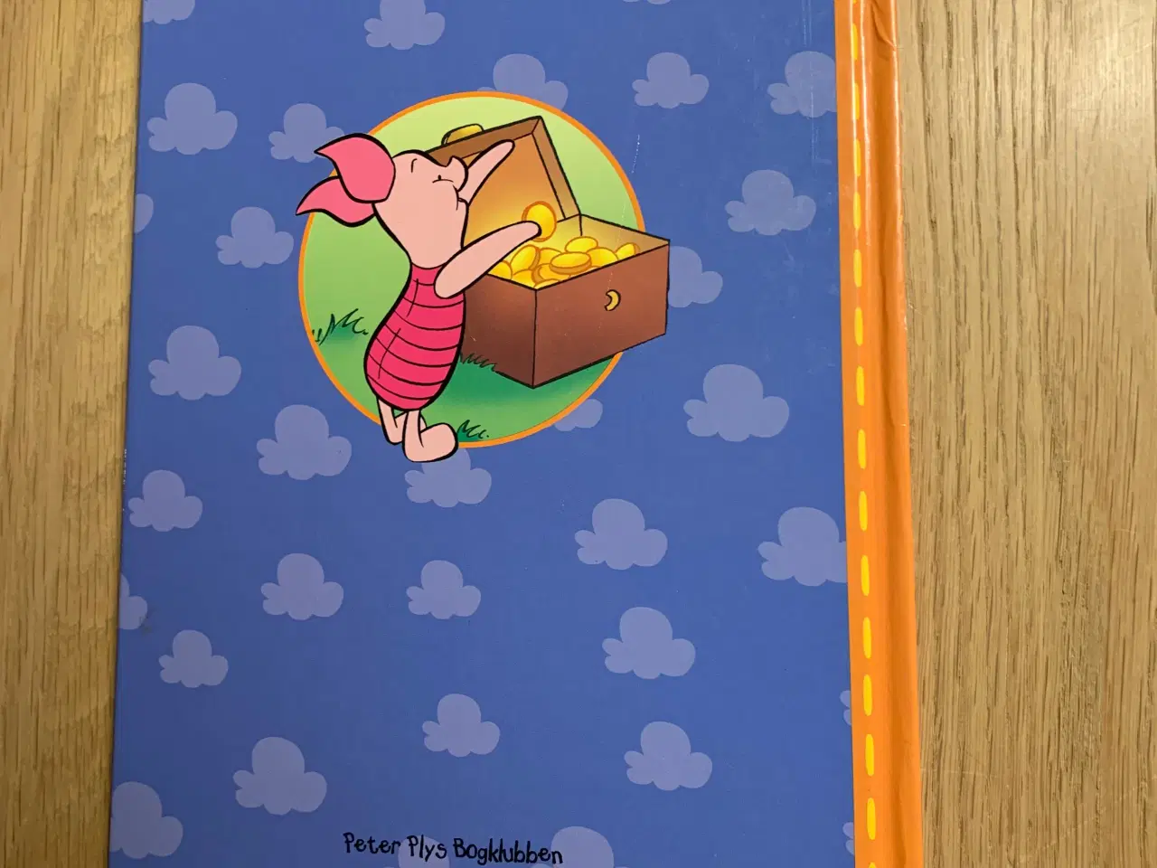 Billede 4 - Peter plys bøger