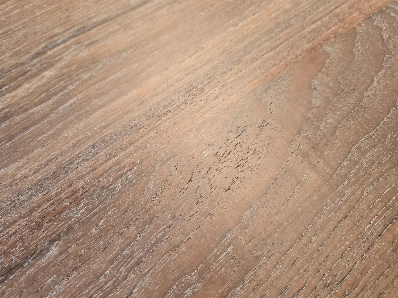 Billede 3 - Smukt lille bord med nyslebet egetræs bordplade