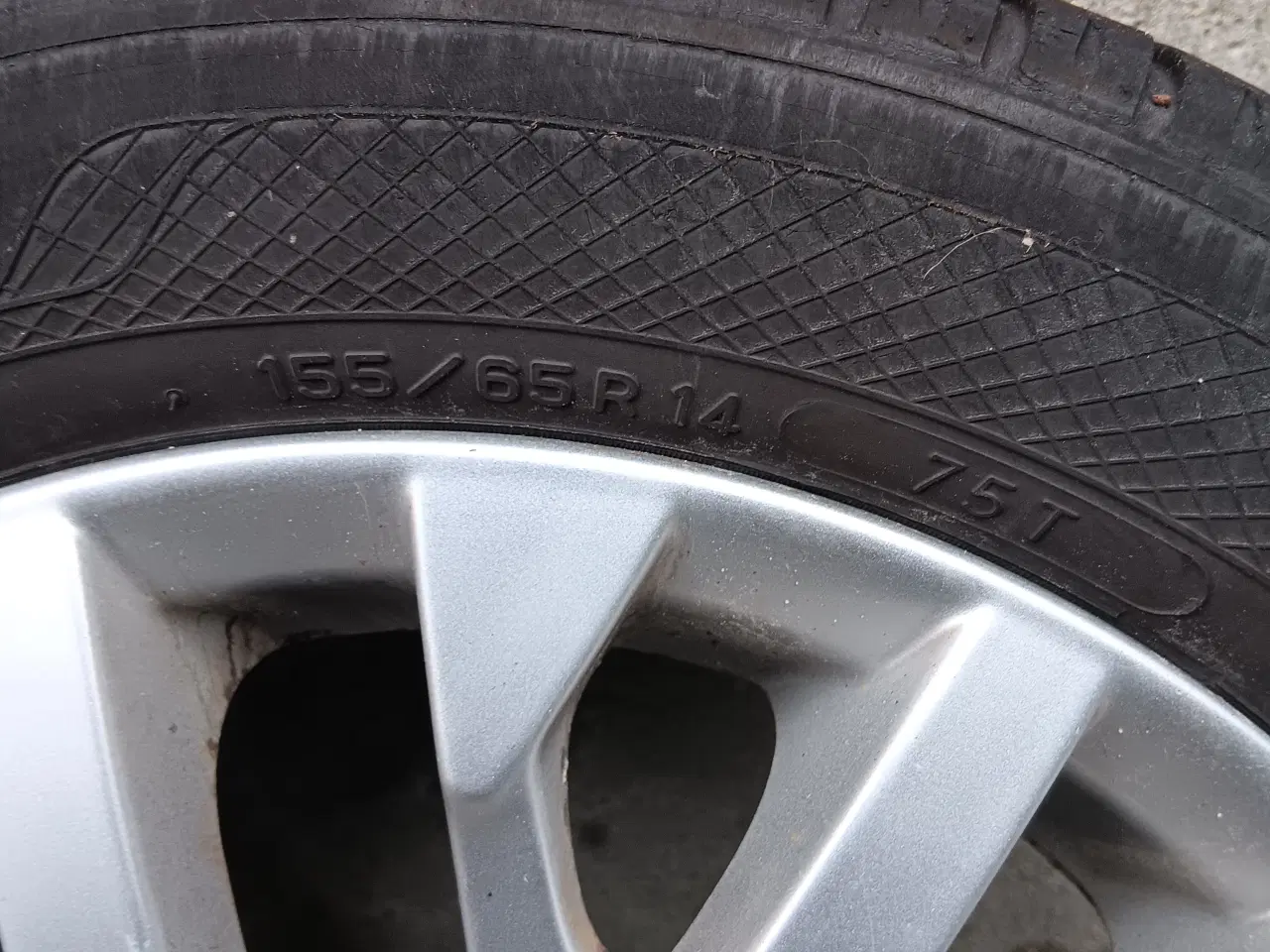 Billede 4 - Sommerhjul til Aygo