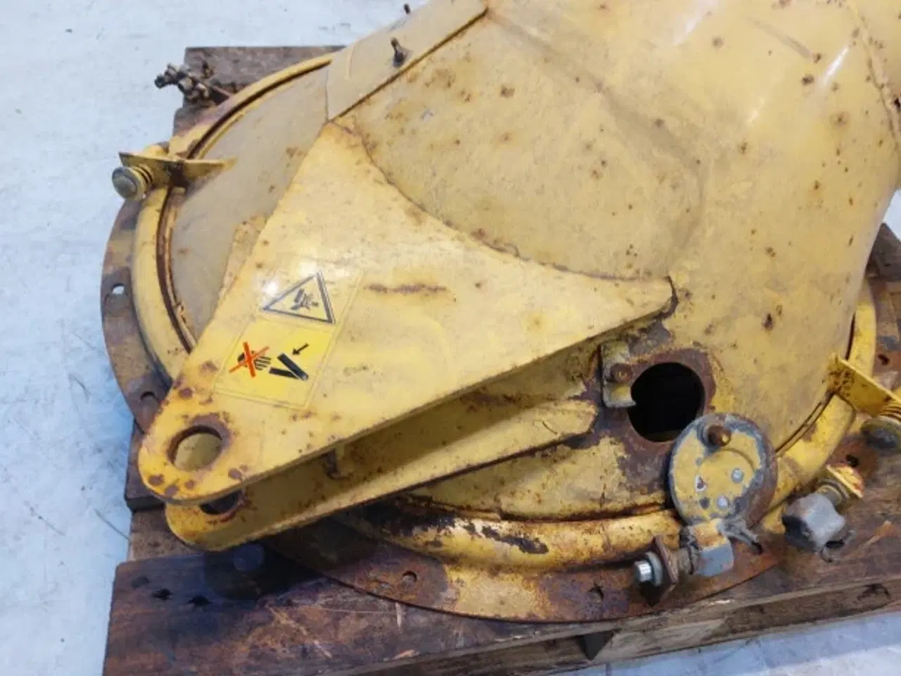 Billede 12 - New Holland TX64 Tømmerør Bøjning 89812634