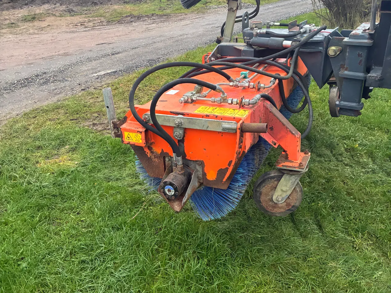 Billede 6 - Tuchel 205cm hydraulisk kost med kantbørste 