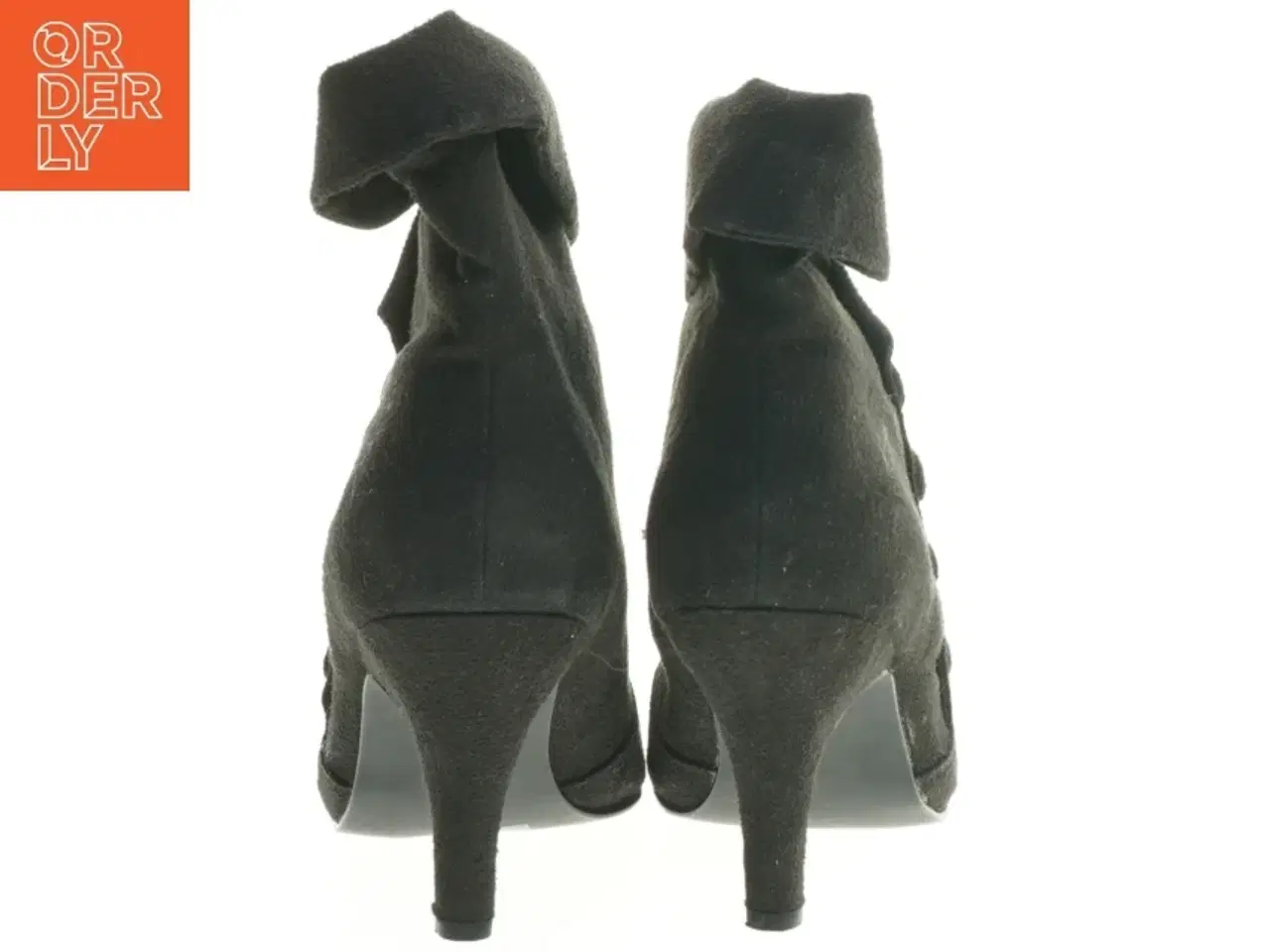 Billede 2 - Højhælede støvler (str. 38 )